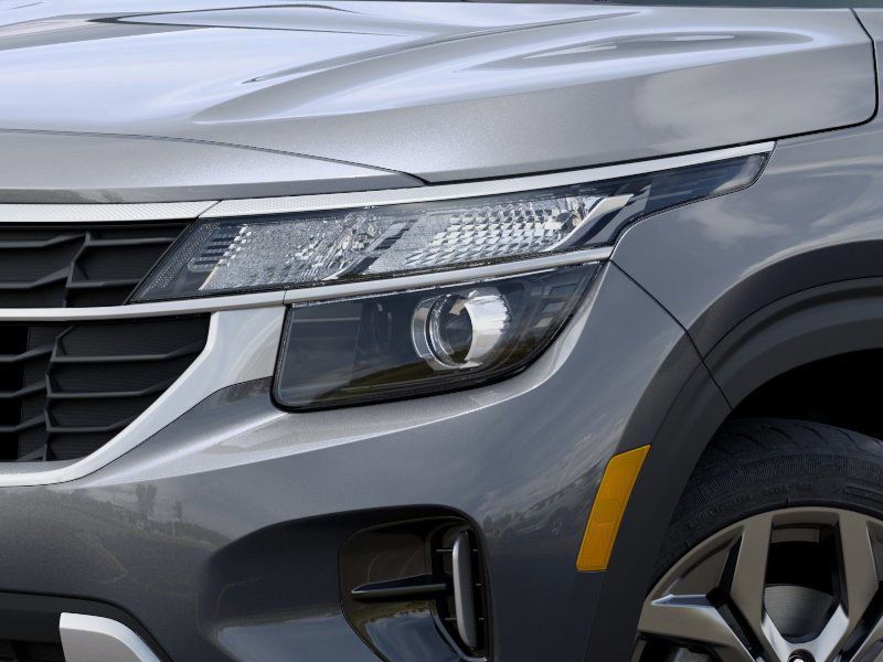 New 2026 Steel Gray Kia LX image 10