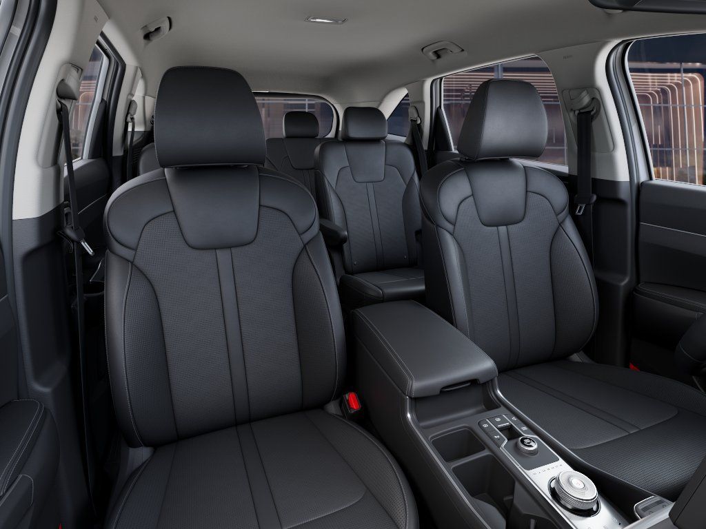 New 2026 Snow White Pearl Kia EX image 15