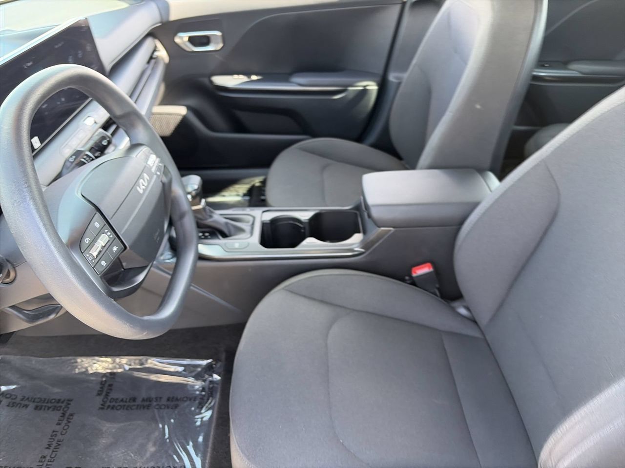 Certified Used 2026 Snow White Pearl Kia LX image 18