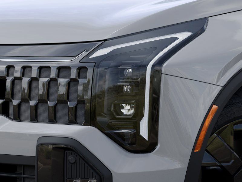 New 2026 Wolf Gray Kia X-Line image 10