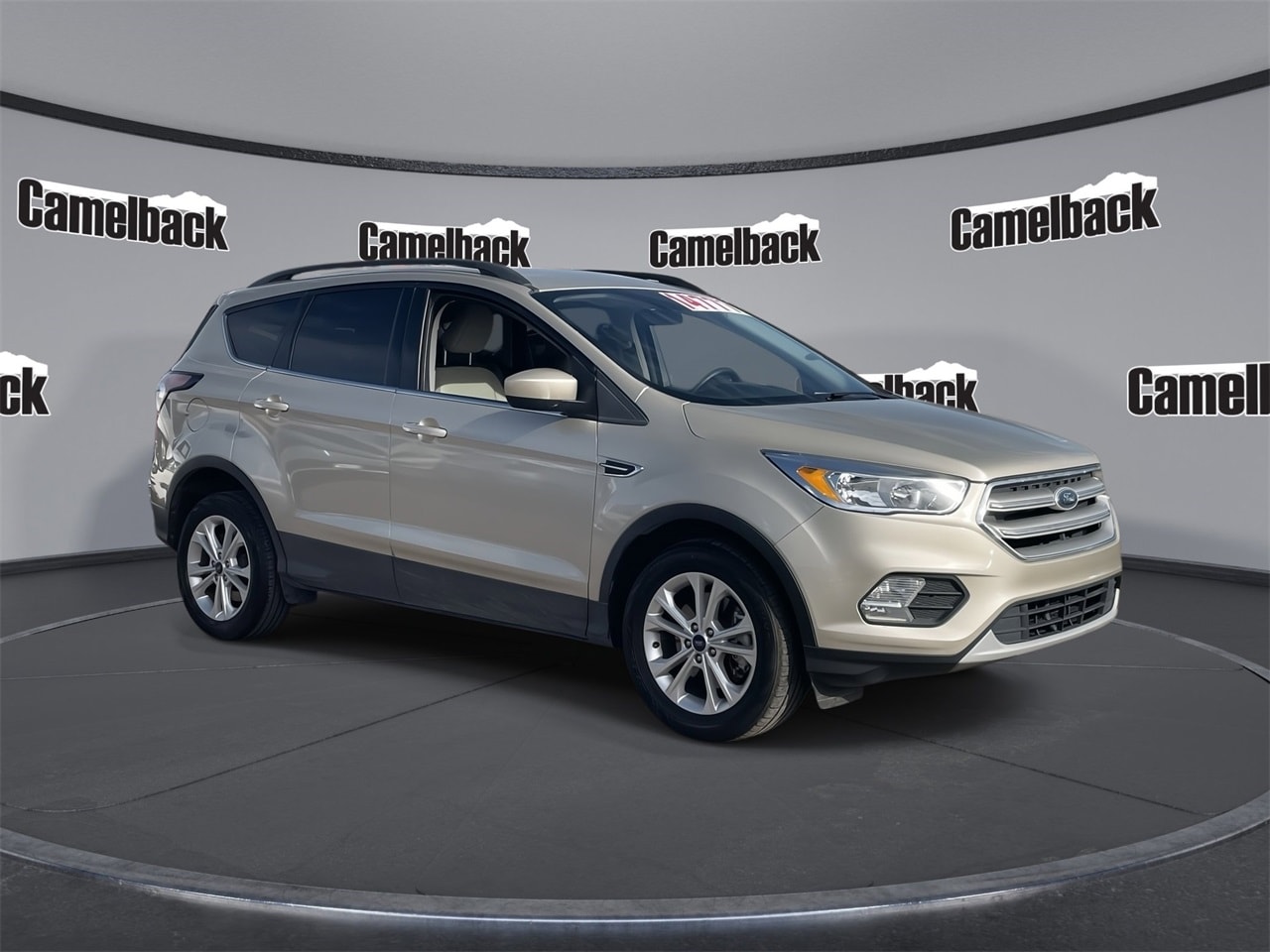 2018 Ford Escape SE's photo