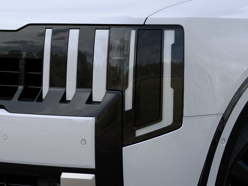 New 2027 Glacial White Pearl Kia SX image 10
