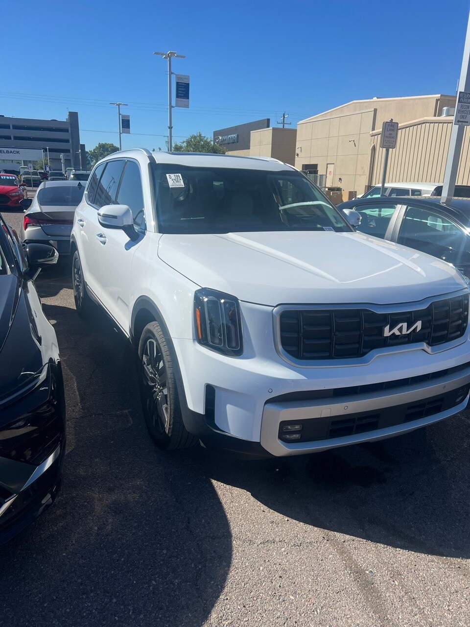 2024 Kia Telluride SX Prestige photo 2