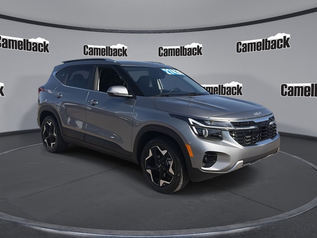 Used 2025 Kia Seltos EX SUV