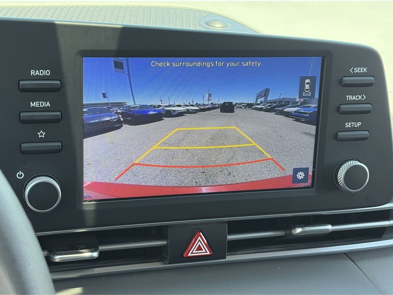 2023 Hyundai Elantra SEL - Photo 25