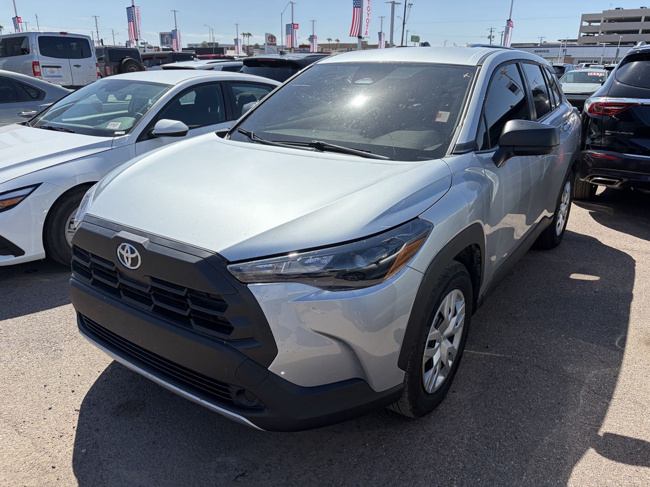 Used 2026 Sonic Silver Toyota L image 4