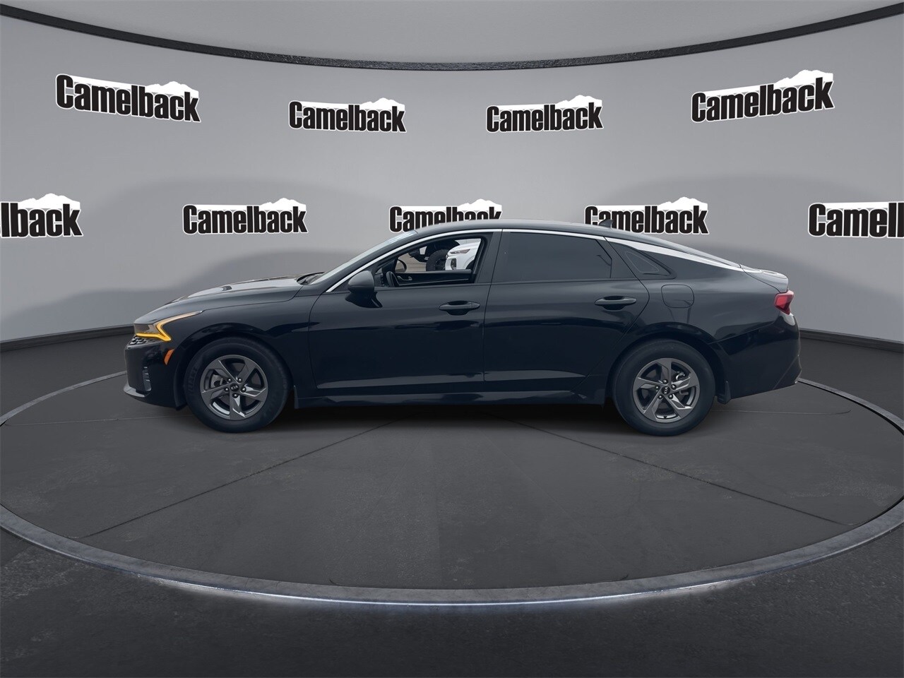 2021 Kia K5 LXS photo 4