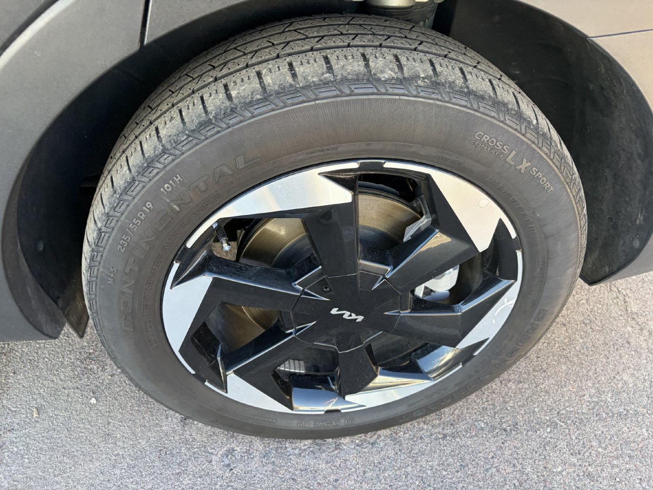 Certified Used 2025 Interstellar Gray Kia EX image 10