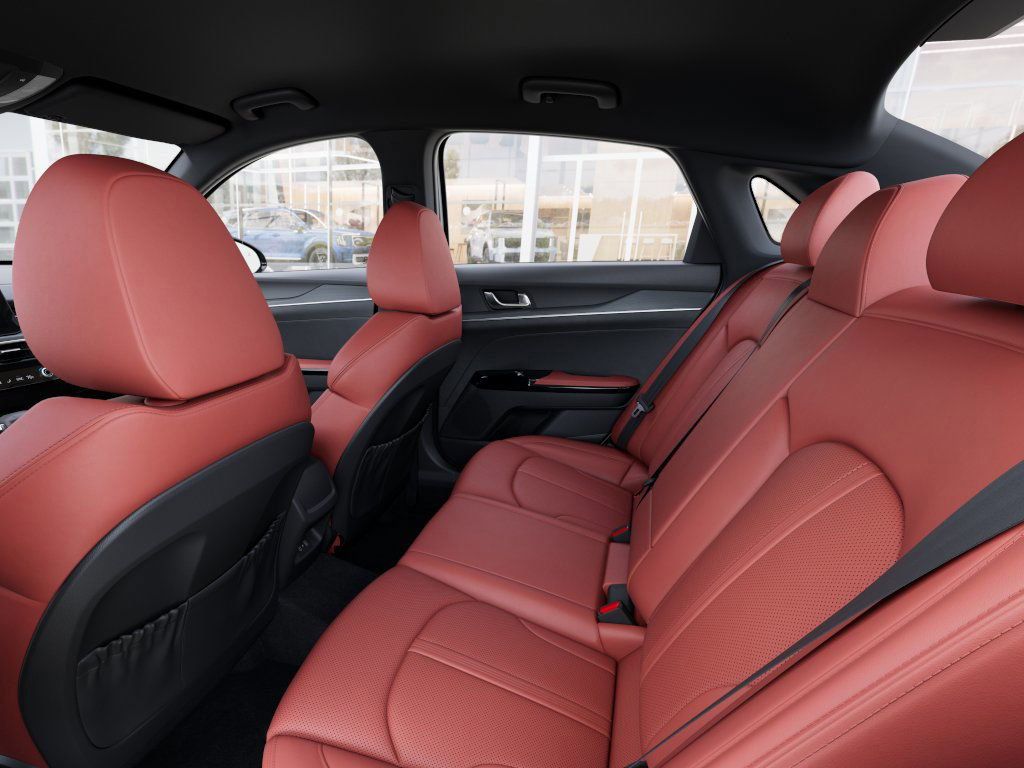 New 2026 Snow White Pearl Kia GT-Line image 18