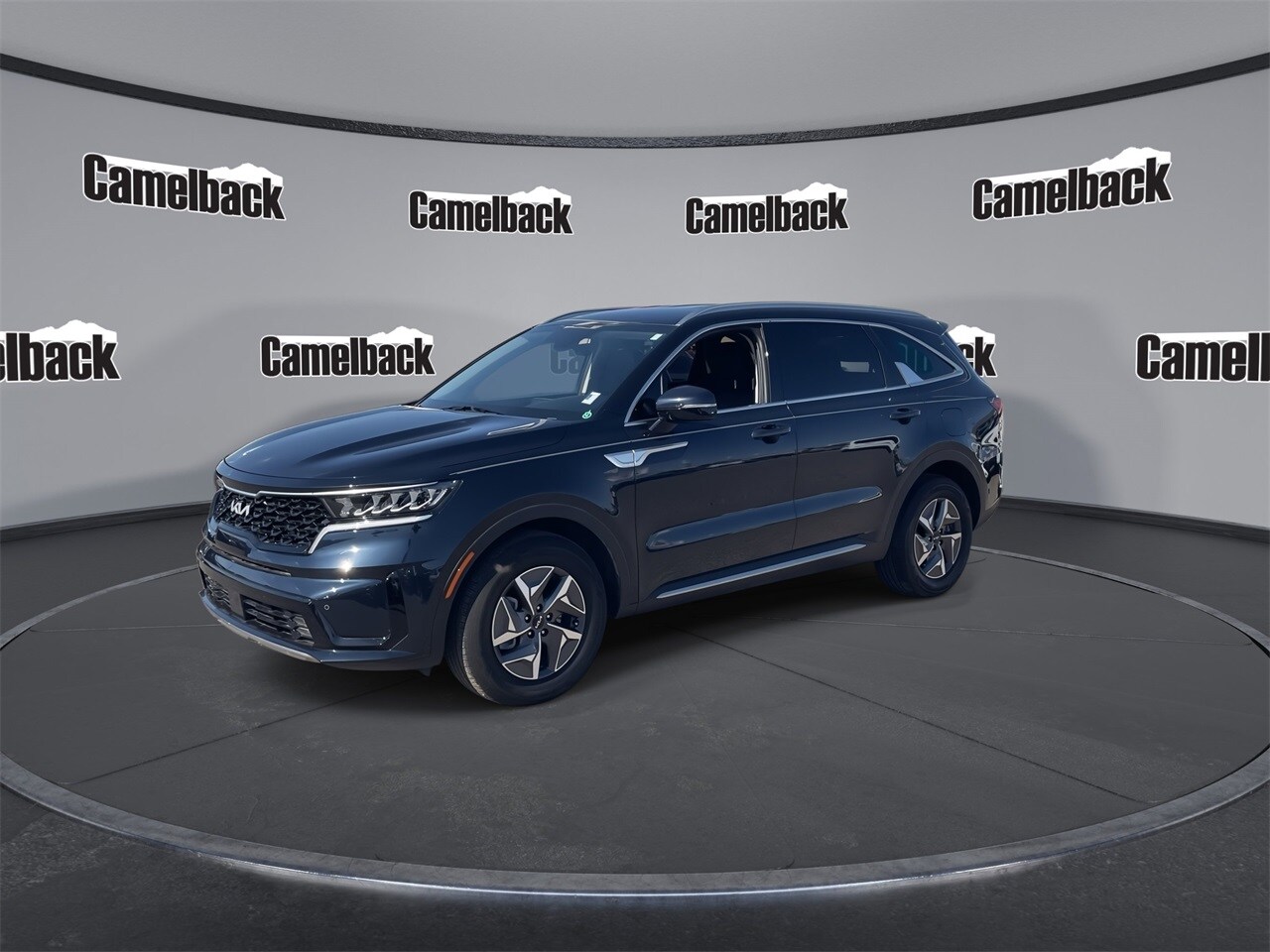 2023 Kia Sorento Hybrid EX photo 2