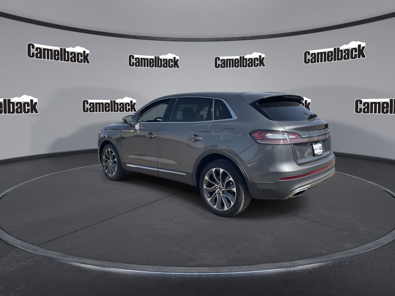 Used 2022 Asher Gray Lincoln Reserve image 5