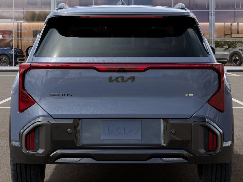 New 2027 Pale Gray Kia X-Line S image 13