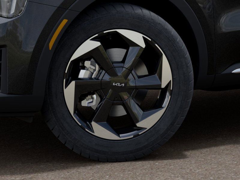 New 2026 Interstellar Gray Kia EX image 9