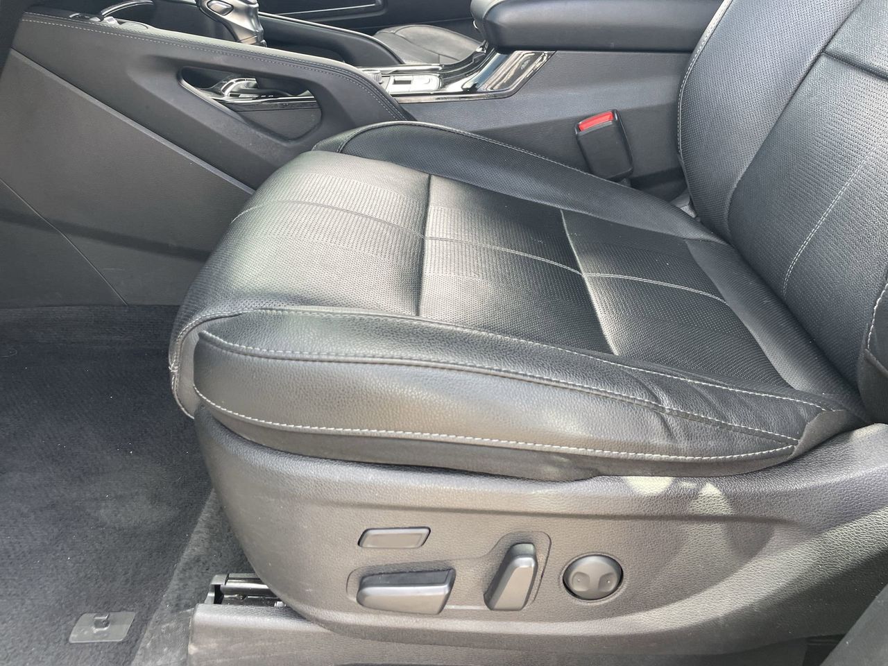 Used 2021 Black Copper Kia SX image 19