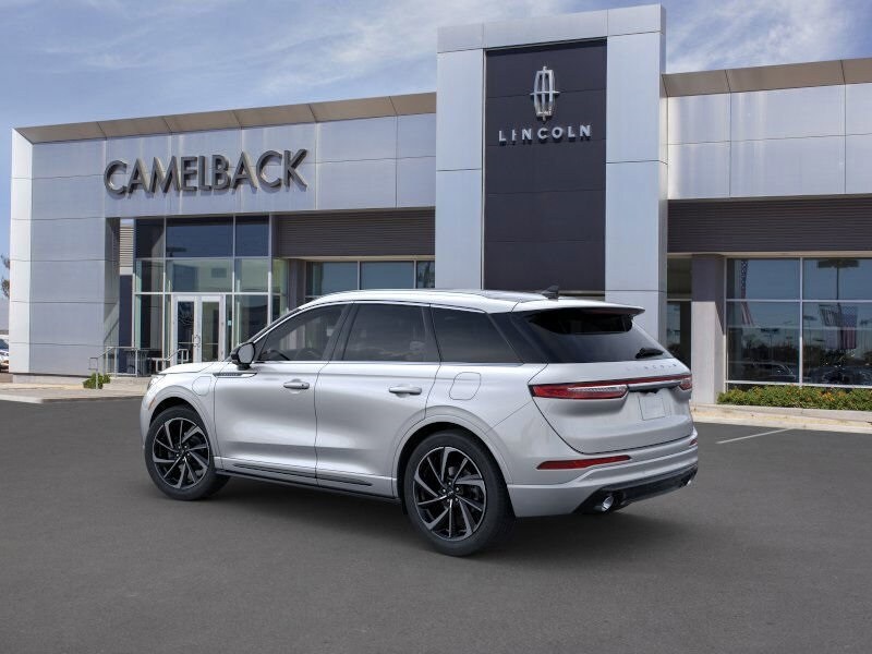 2024 Lincoln Corsair Grand Touring photo 4