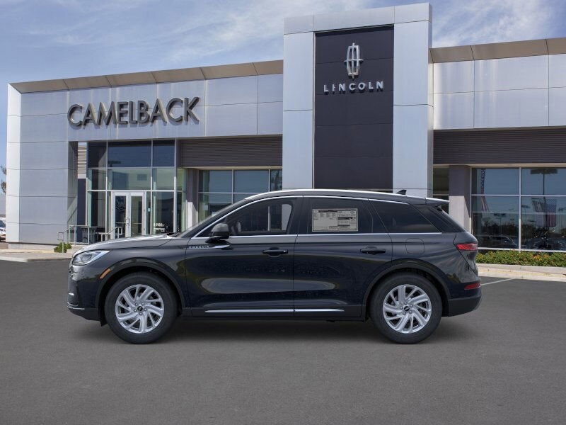 2025 Lincoln Corsair Premiere photo 3