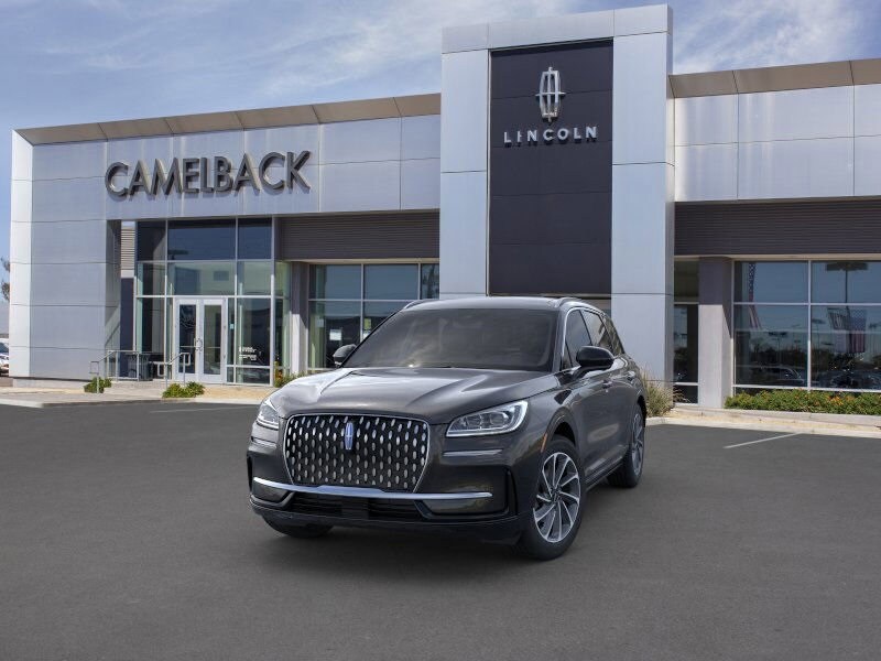 2024 Lincoln Corsair Grand Touring photo 2