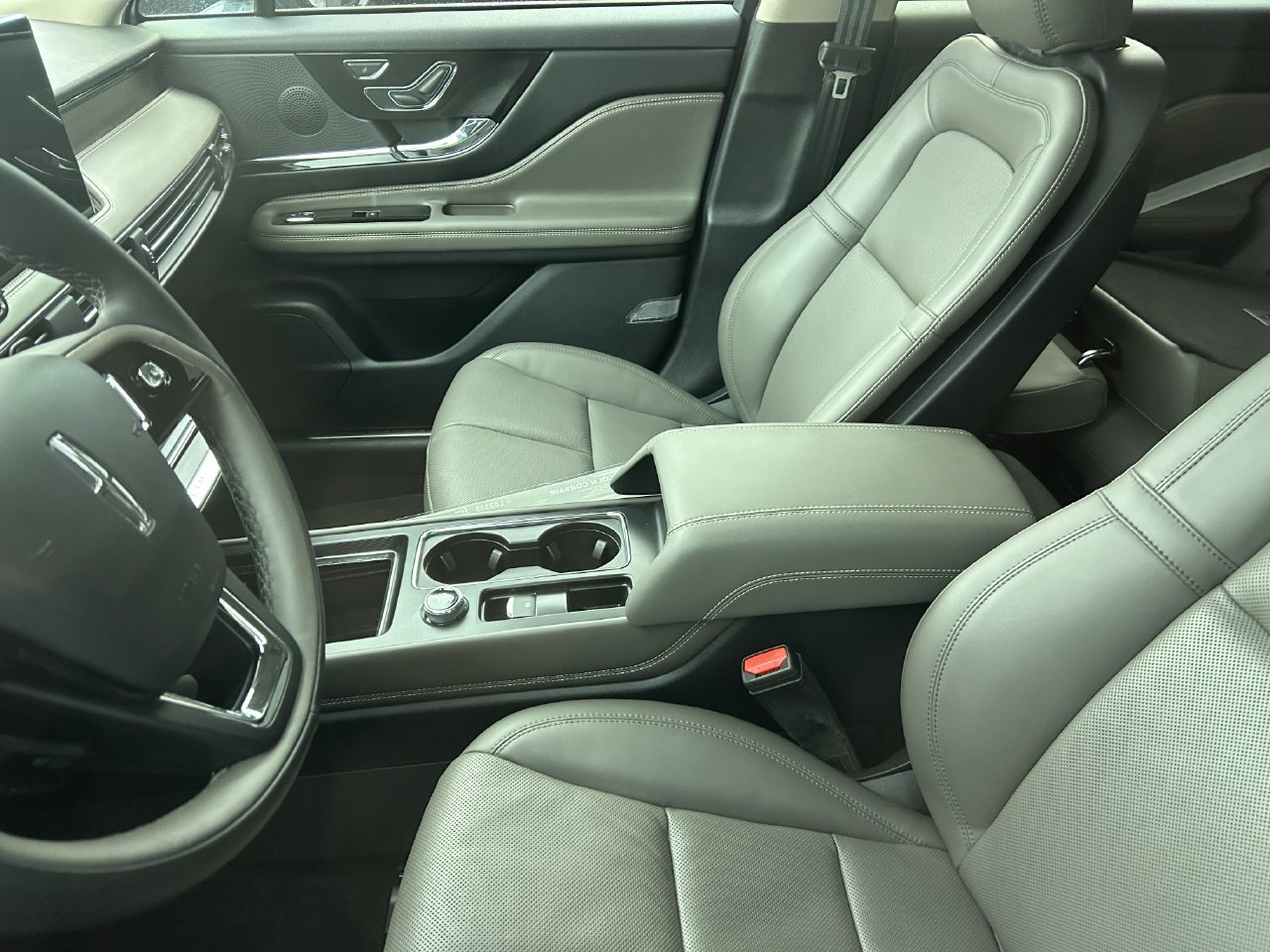 2025 Lincoln Corsair Grand Touring - Photo 11