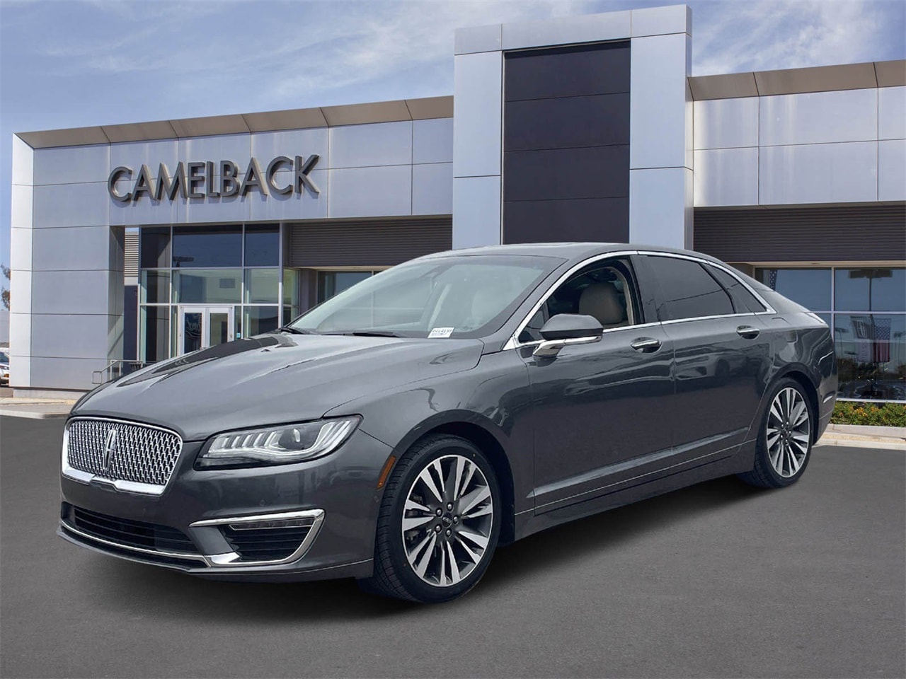 2019 Lincoln MKZ Reserve II's photo