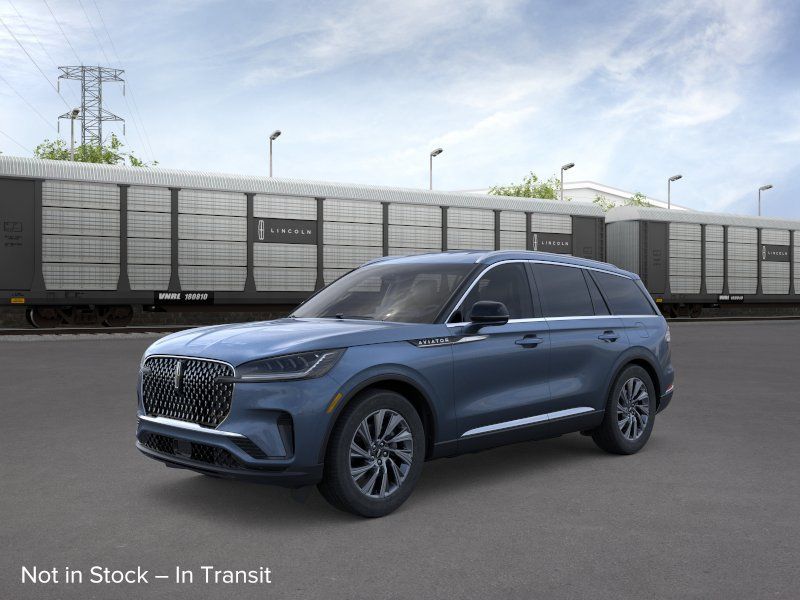 Whisper Blue Metallic Clearcoat 2026 Lincoln Aviator SUV / Crossover Rear-Wheel Drive Automatic