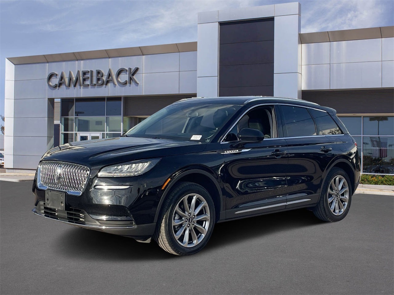 2022 Lincoln Corsair Base's photo