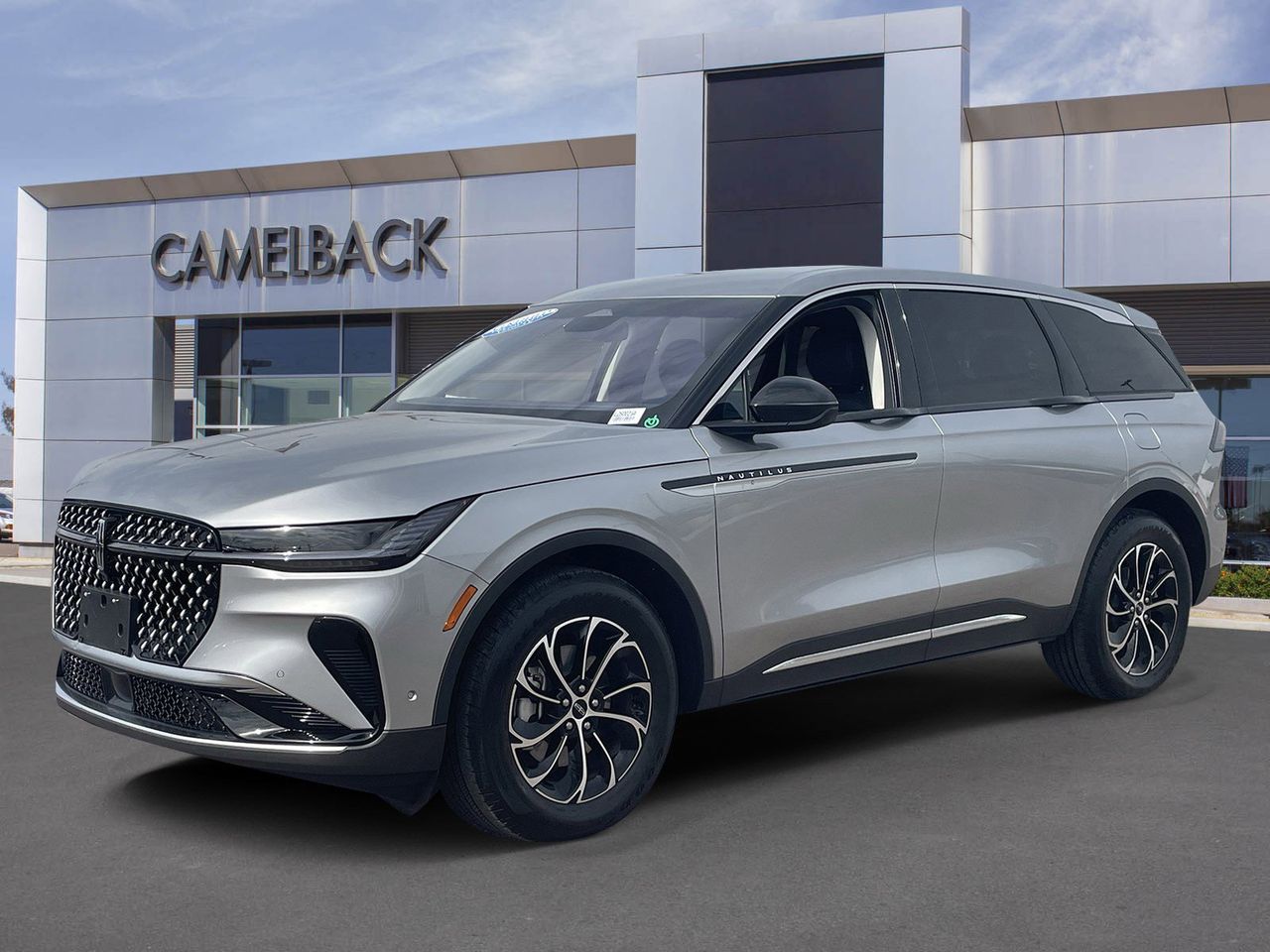 Silver Radiance MET 2024 Lincoln Nautilus Premiere AWD SUV / Crossover All-Wheel Drive 8-Speed Automatic