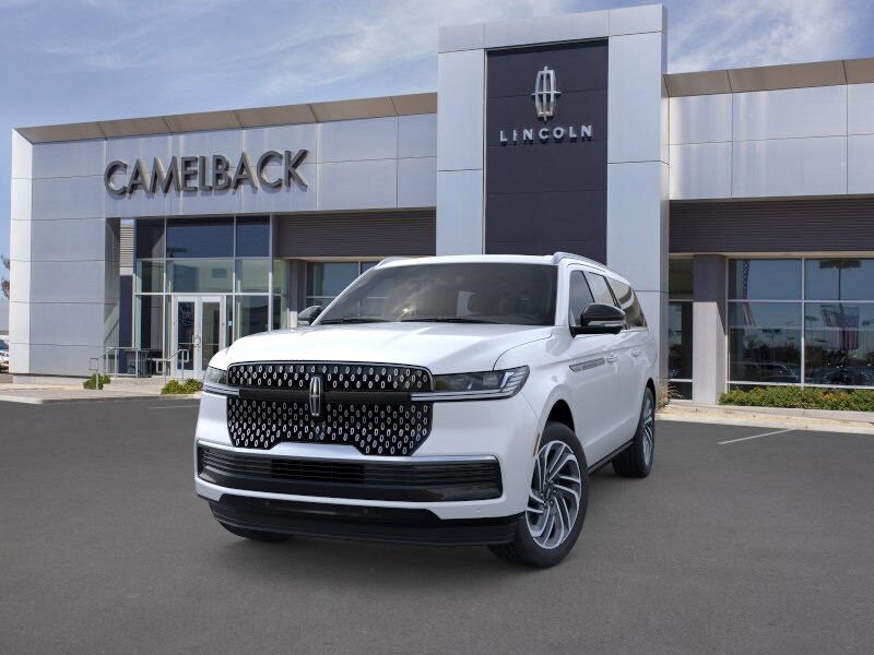 2025 Lincoln Navigator L Reserve photo 2