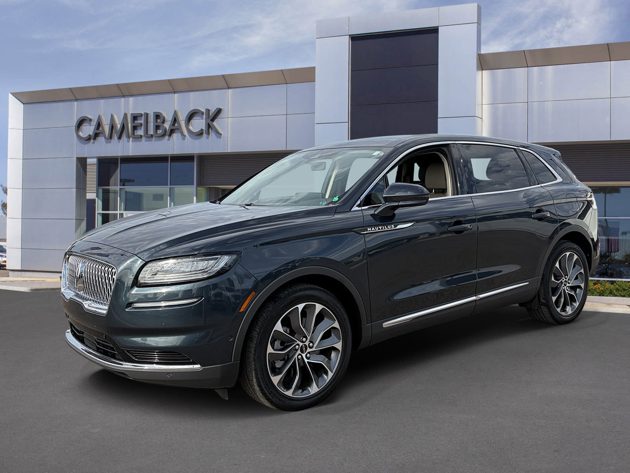 2022 Lincoln Nautilus Reserve SUV