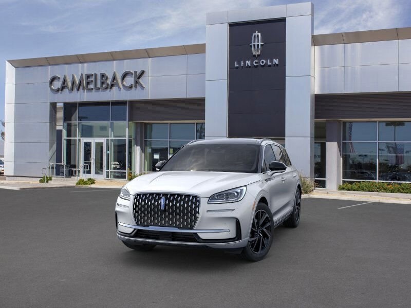 2024 Lincoln Corsair Grand Touring photo 2