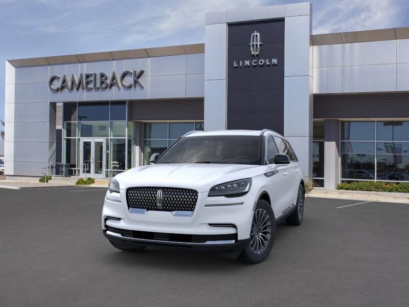 2024 Lincoln Aviator Black Label photo 2