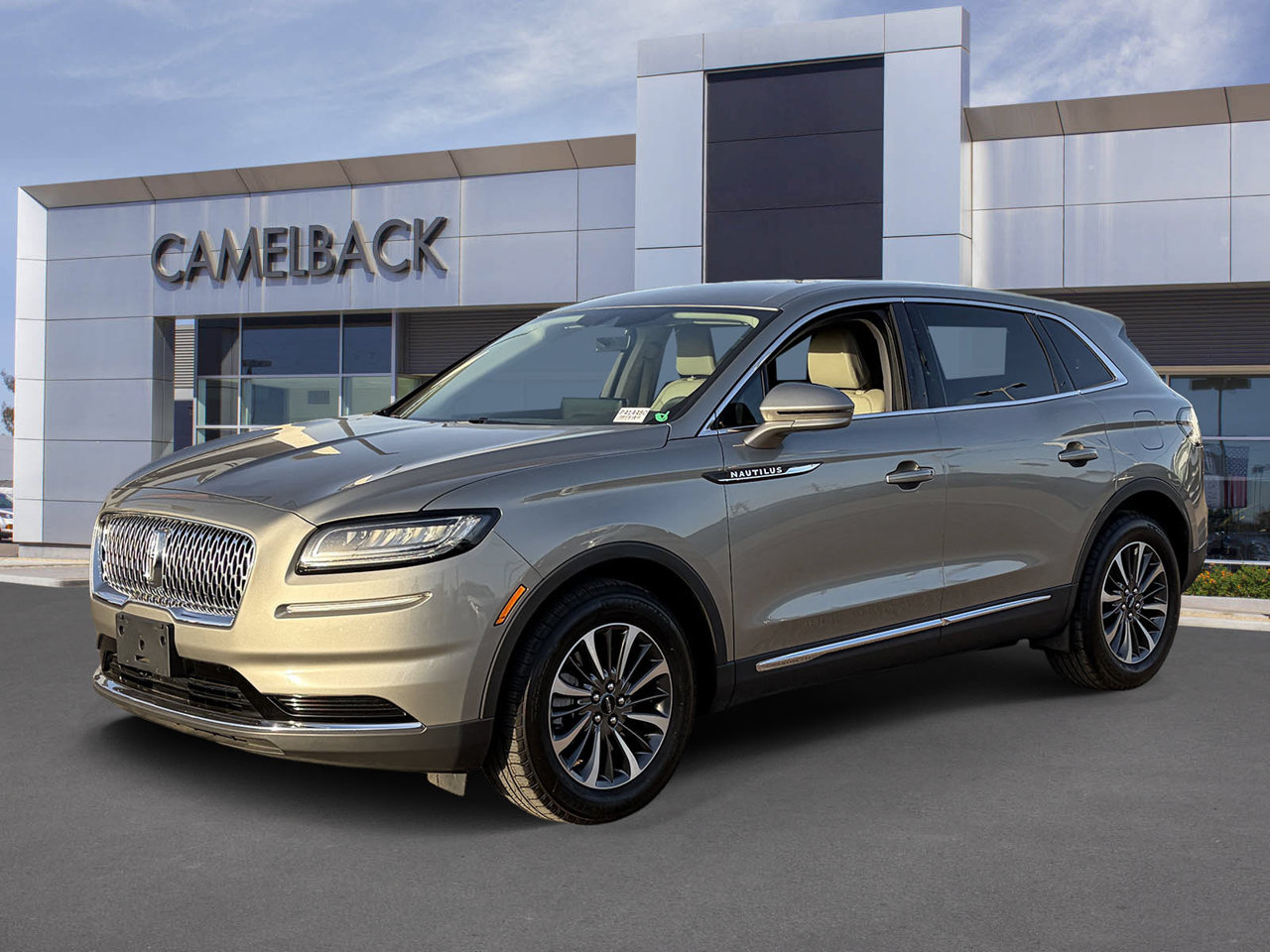 2023 Lincoln Nautilus Standard SUV