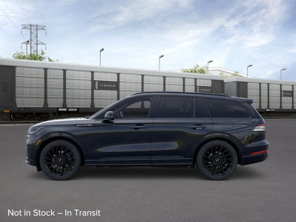 New 2026 Lincoln Aviator
