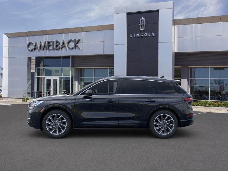 2024 Lincoln Corsair Grand Touring photo 3