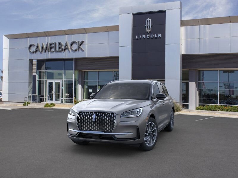 2024 Lincoln Corsair Grand Touring photo 2