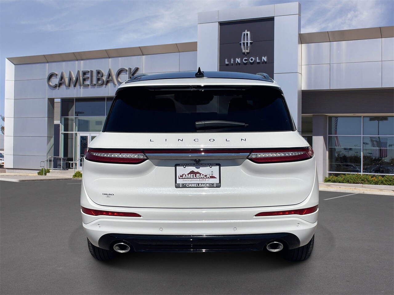 2024 Lincoln Corsair Grand Touring photo 4