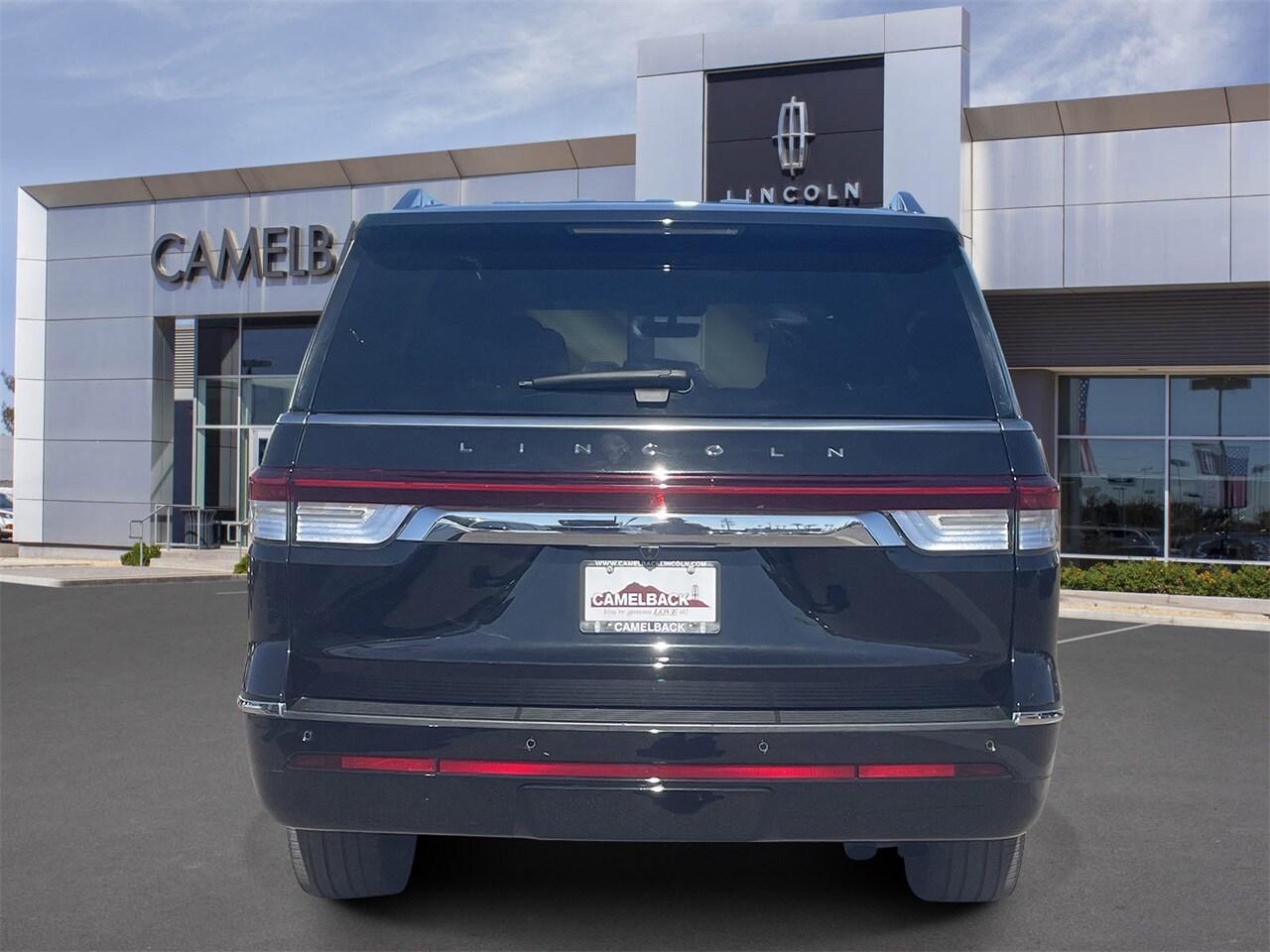 2024 Lincoln Navigator L Reserve photo 4