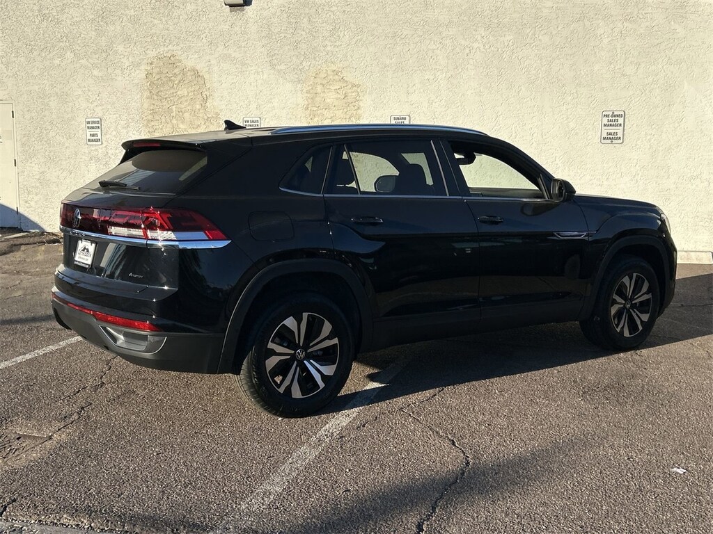 New 2026 Volkswagen Atlas Cross Sport 2.0T SE SUV