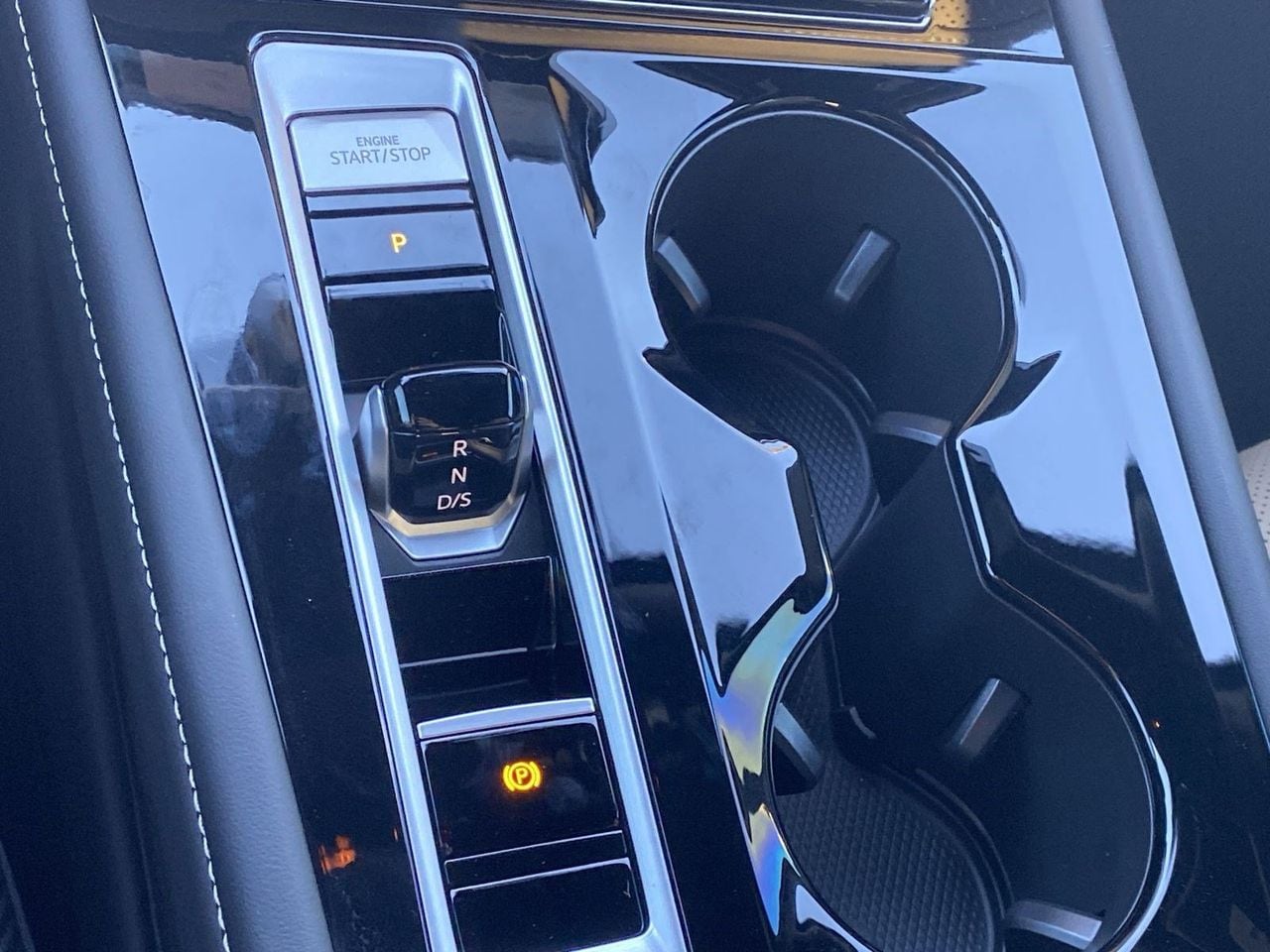 2026 Volkswagen Atlas Cross Sport SE w/Tech - Photo 25