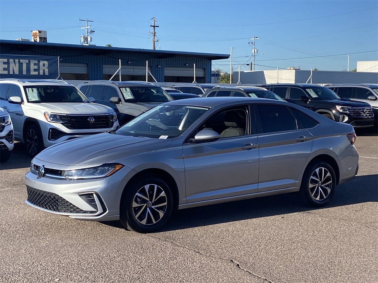 2025 Volkswagen Jetta 1.5T S photo 3