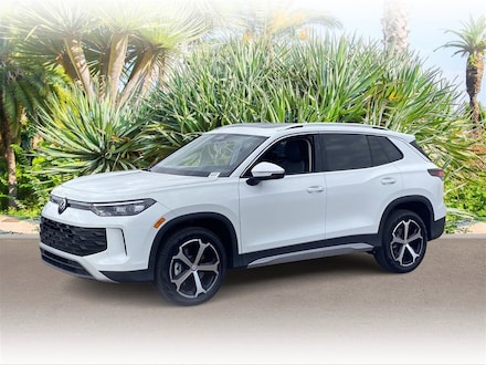 2025 Volkswagen Tiguan 2.0T SE SUV
