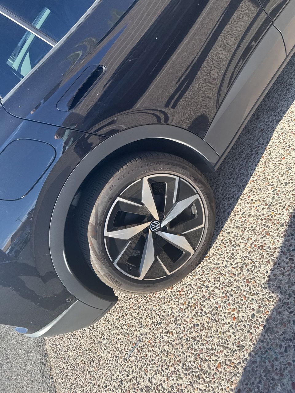 2025 Volkswagen ID.4 PRO S - Photo 9