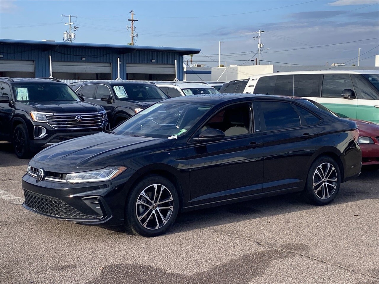 2025 Volkswagen Jetta 1.5T Sport photo 4