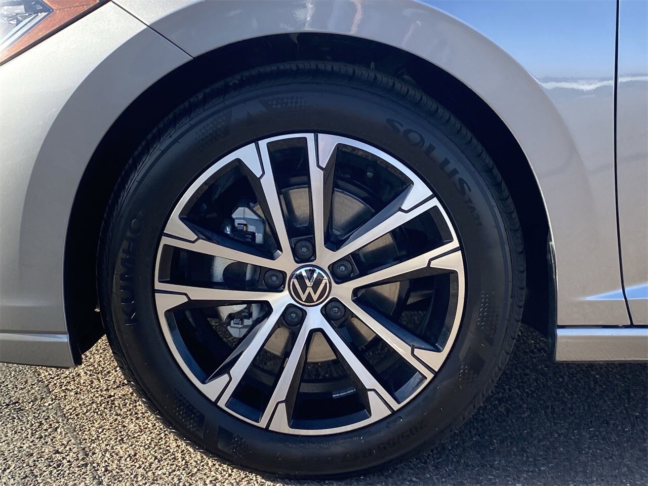 2026 Volkswagen Jetta Sport photo 2