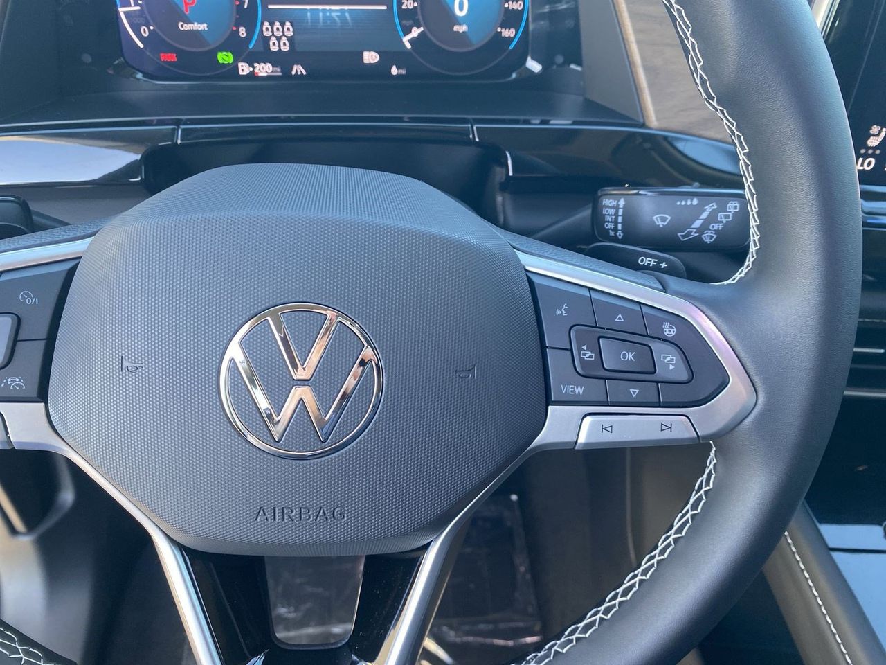 2026 Volkswagen Atlas SE w/Tech - Photo 20