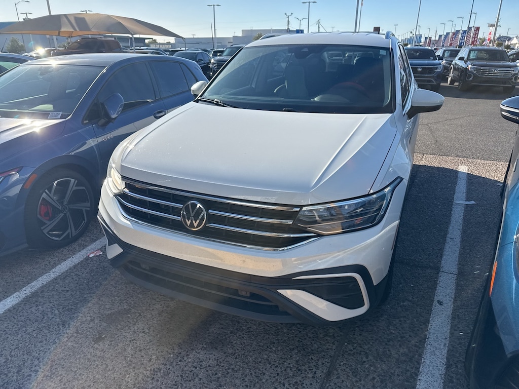 Used 2022 Volkswagen Tiguan 2.0T SE SUV