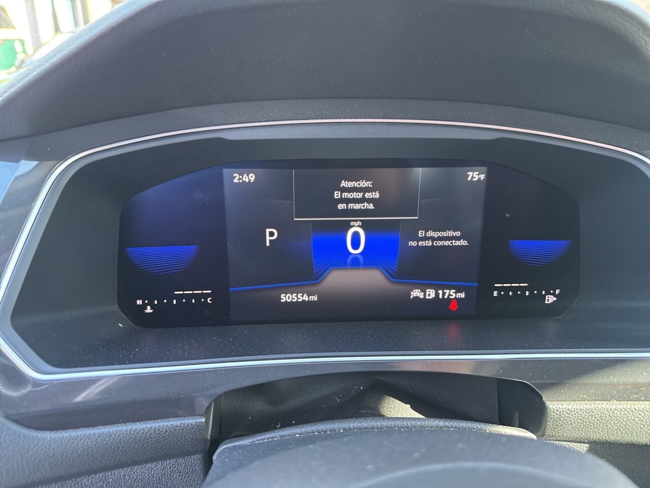 2022 Volkswagen Tiguan SE photo 4