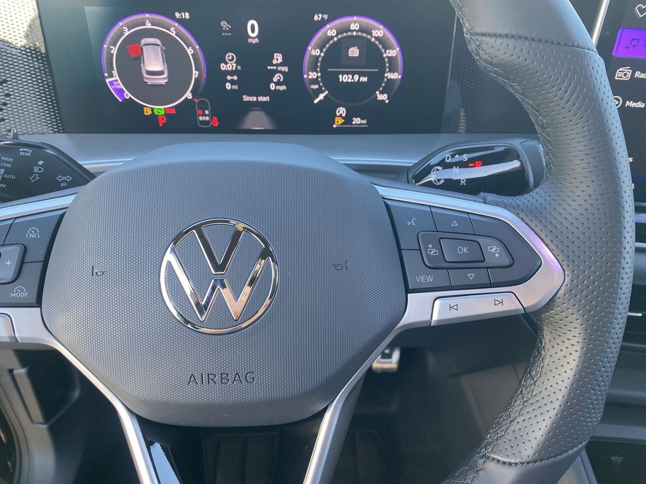2026 Volkswagen Tiguan SE R-LINE BLACK - Photo 21