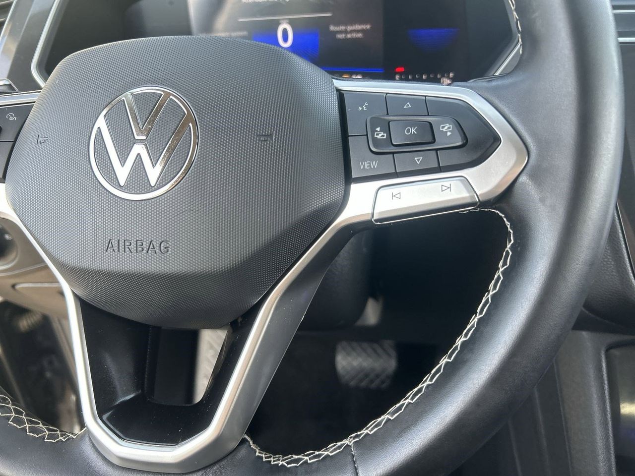2023 Volkswagen Tiguan SE - Photo 22