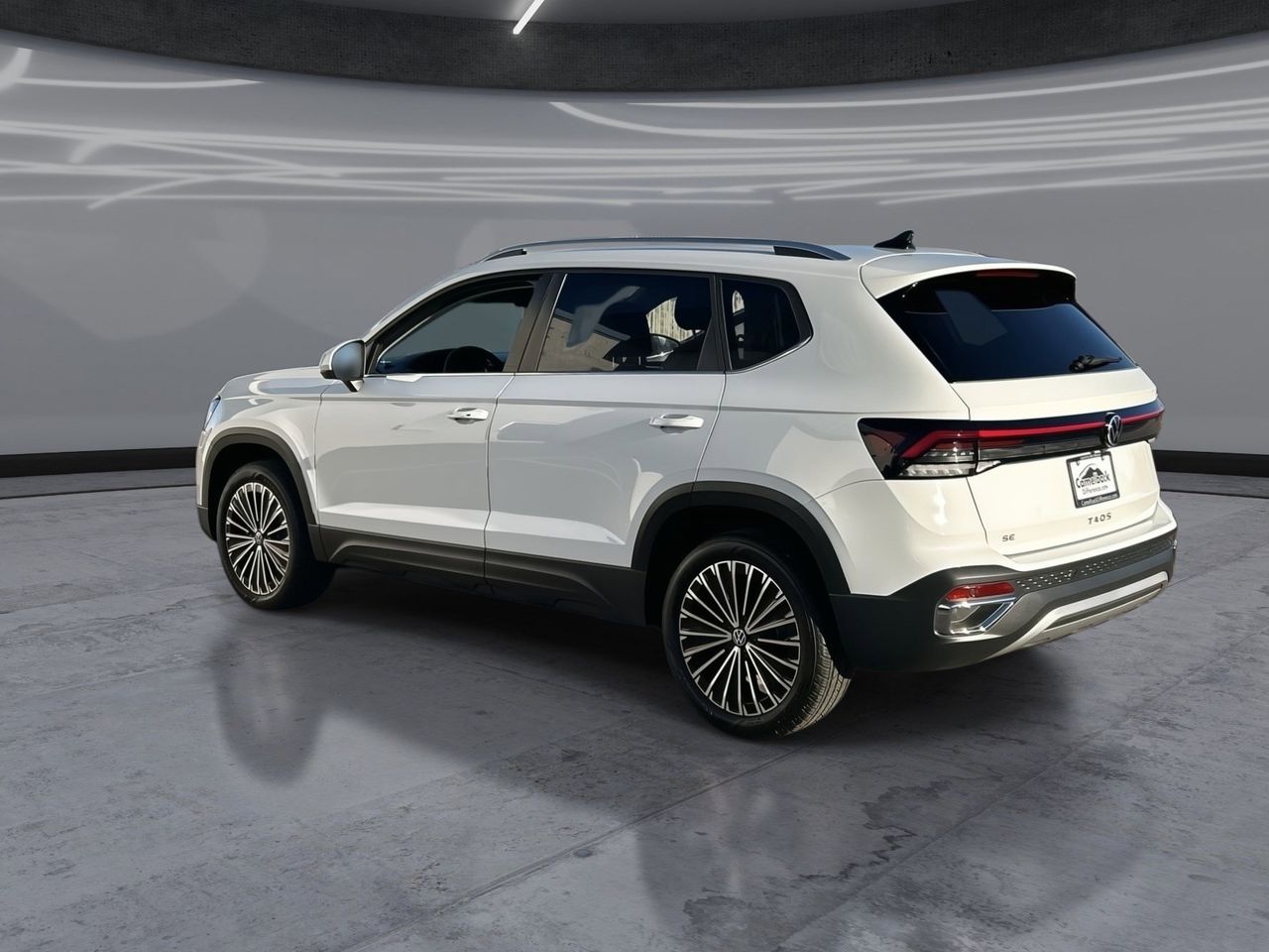 View vehicle photo 4
