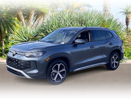 2025 Volkswagen Tiguan 2.0T SE SUV